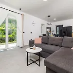 Villa Amnis Drivenik